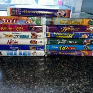 13 Disney Classic VHS Movie Collection - Mixed Movies Beaty & The Beast